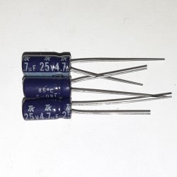 4.7µF/25V